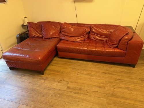 Natuzzi stunning red leather - stunning,